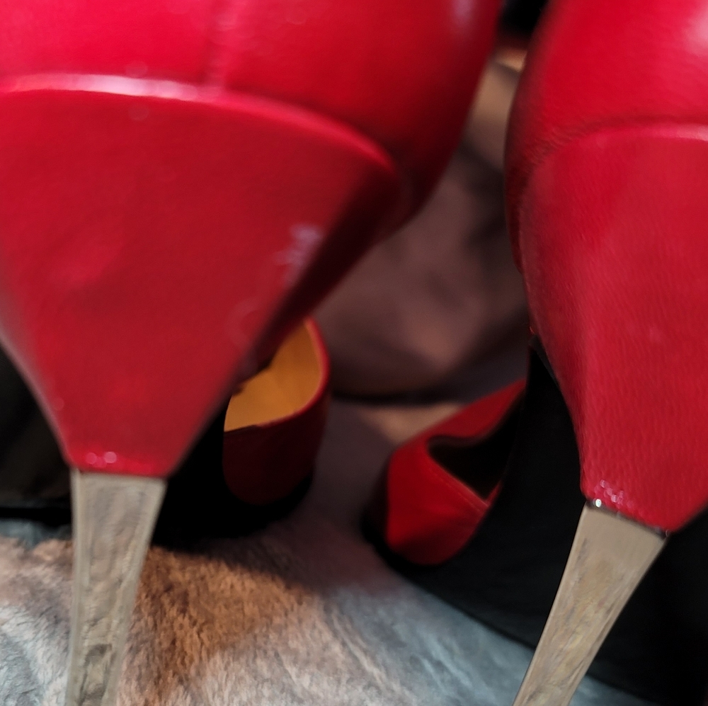 NEVER WORN Y2K VINTAGE WILD PAIR CINDY 18 60805 8800 ANKLE STRAP PUMPS CHROME - Picture 10 of 15